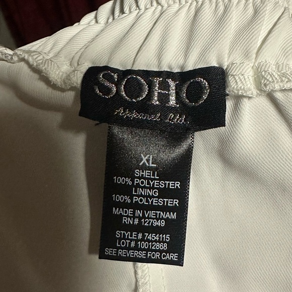 Soho Off-White Polyester Pants - Picture 3 of 4